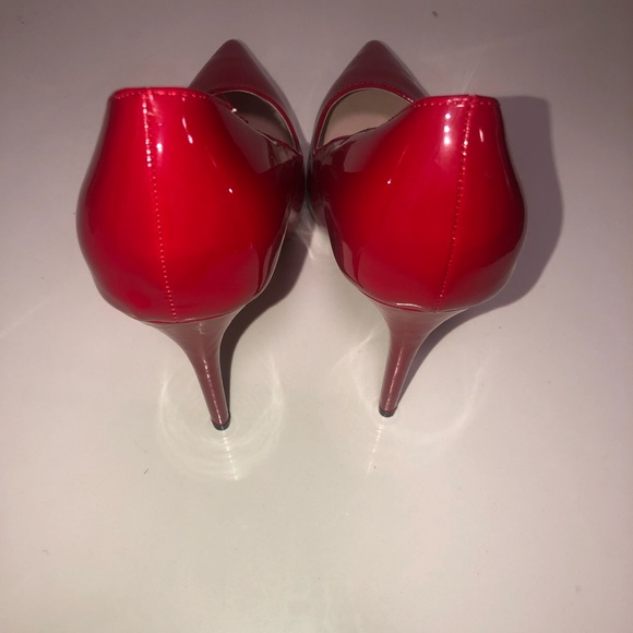 Patent leather red pump pointy heels 👠 - Picture 3 of 7